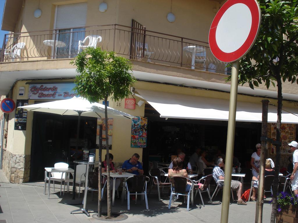 Hostal Margarita Pineda De Mar Exterior foto